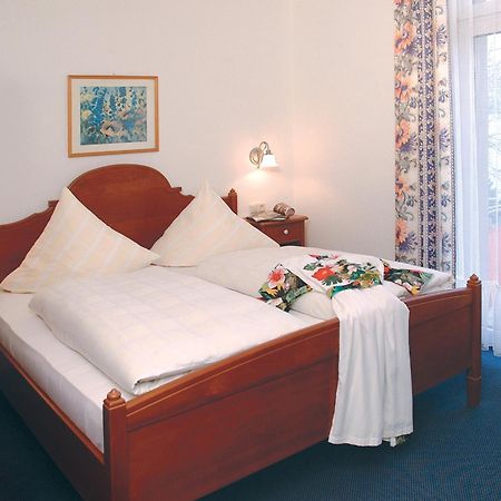 Hotel Sonneneck Бад Кисинген Екстериор снимка